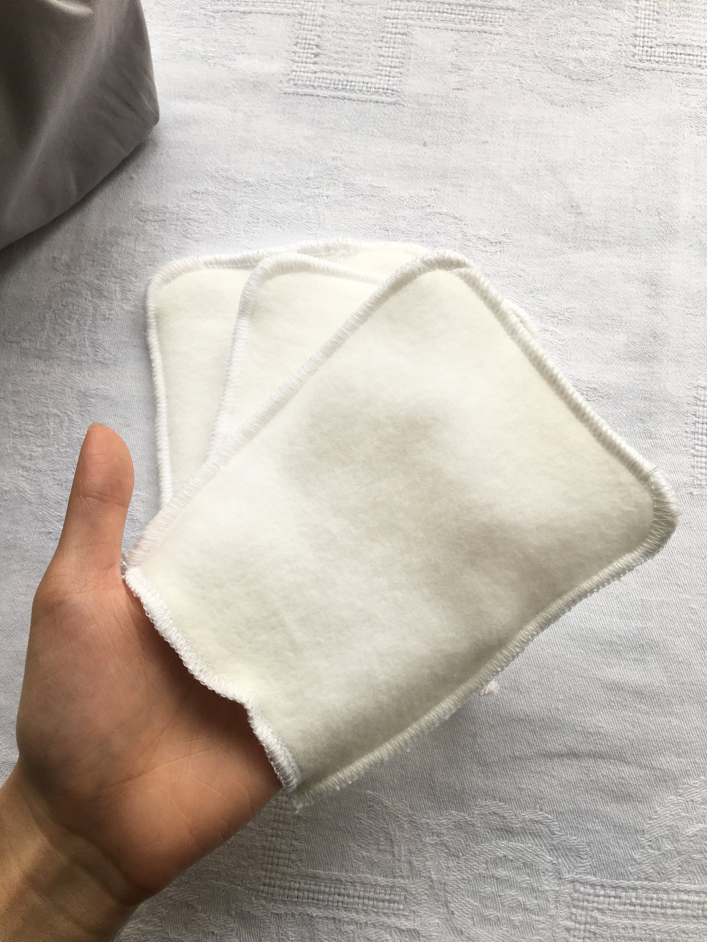 Caresse - Lot de 3 mini gants en coton BIO